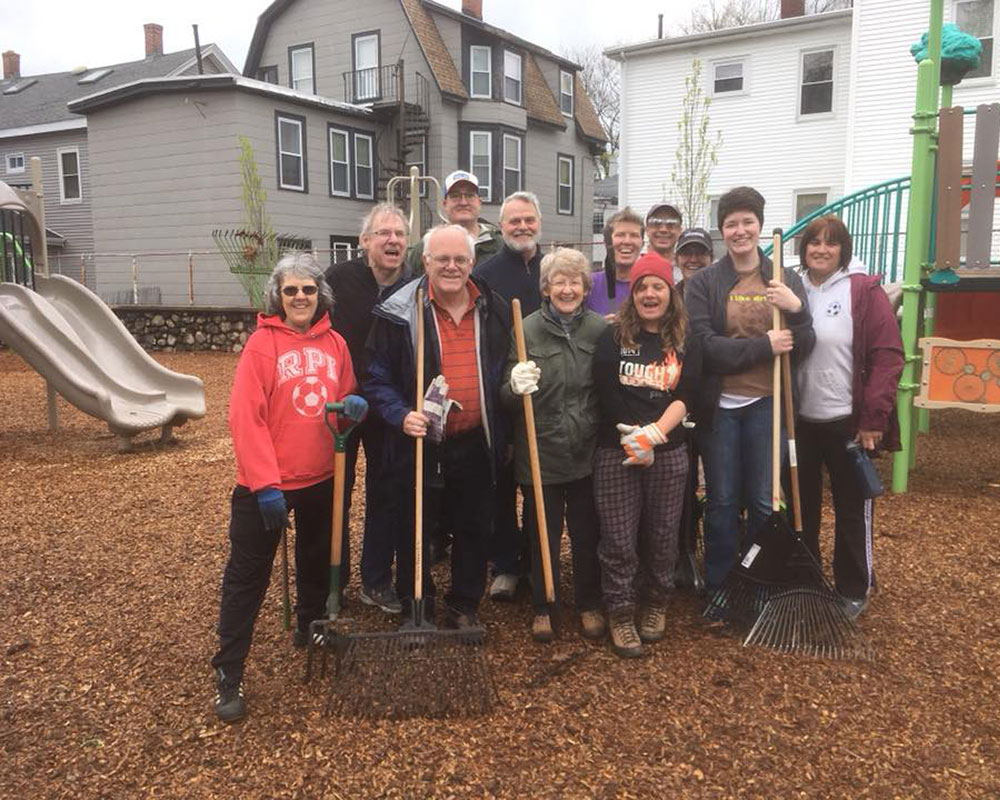 Team Haverhill Brings Neighborhood Clean and Green Campaign to Mount Washington