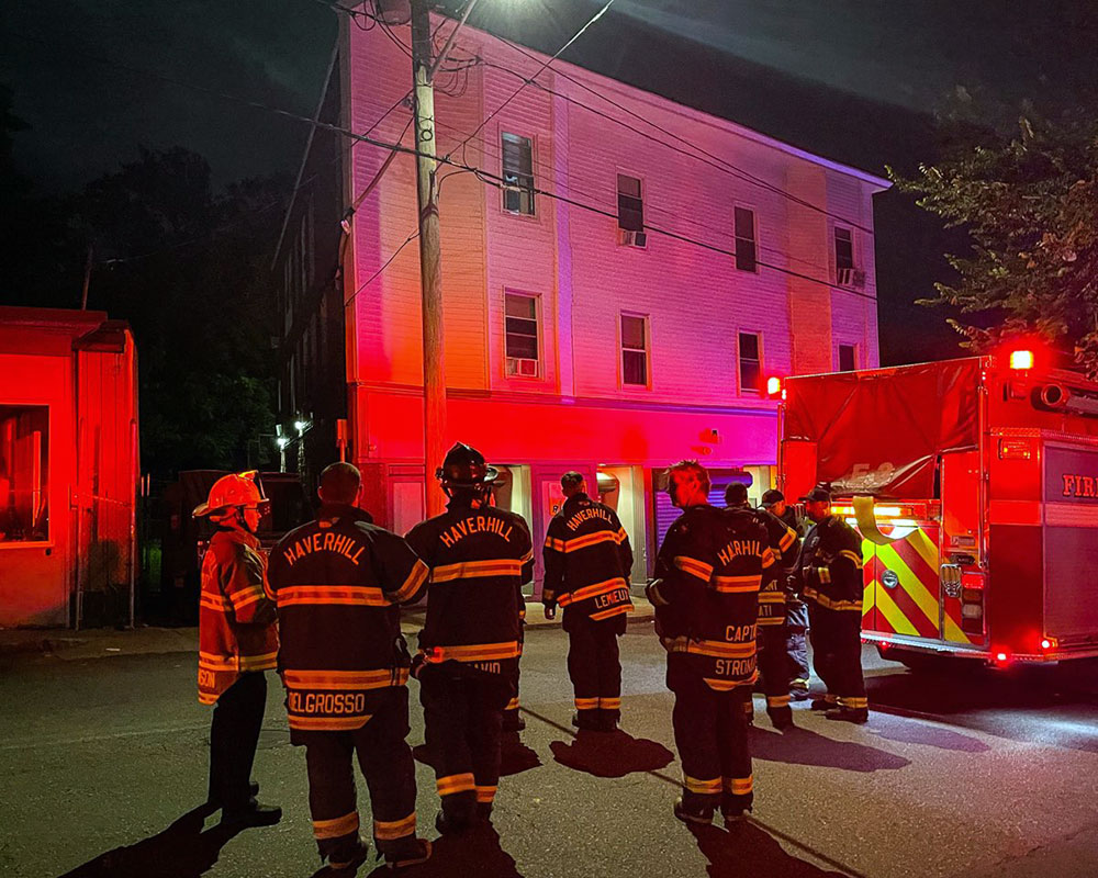 White Street Electrical Fire Displaces 6-8 Residents, Closes Commercial Space