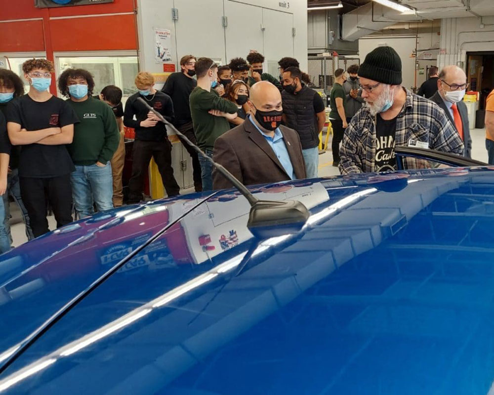 Greater Lawrence Tech Students Repair Donated Car, Allowing Veteran to Keep His Job