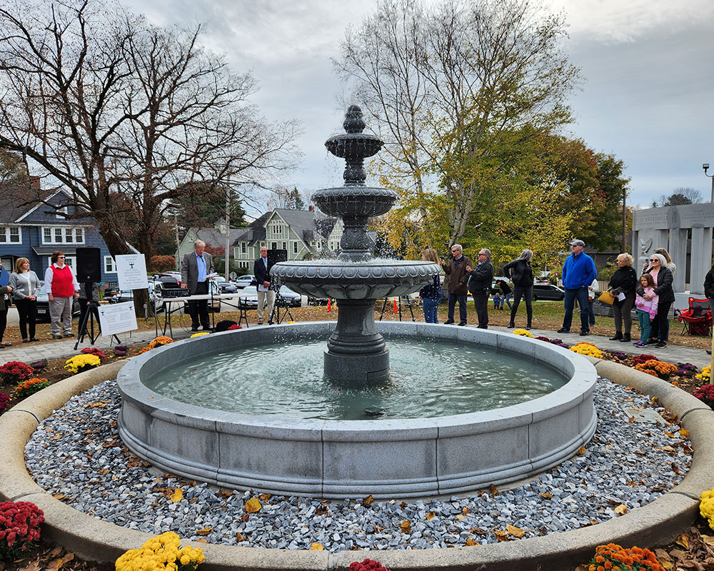 Haverhill Honors Residents’ Giving at Gale Park Fountain Dedication