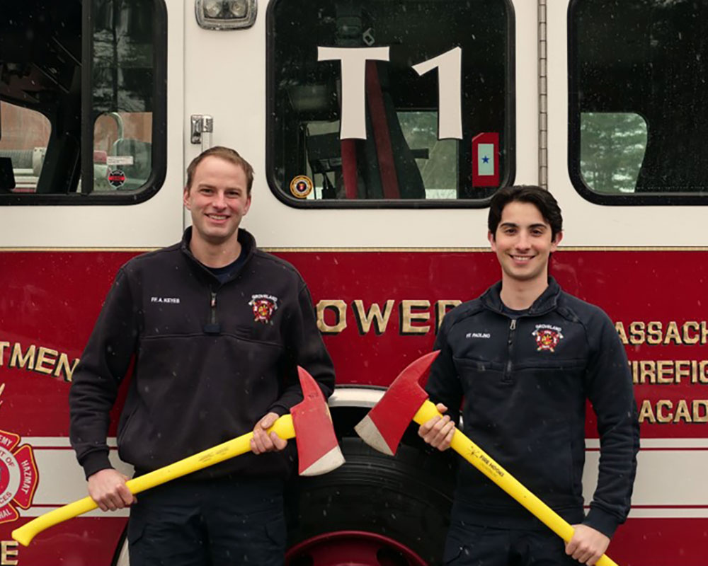 Groveland Firefighters Keyes and Paolino Graduate from Academy